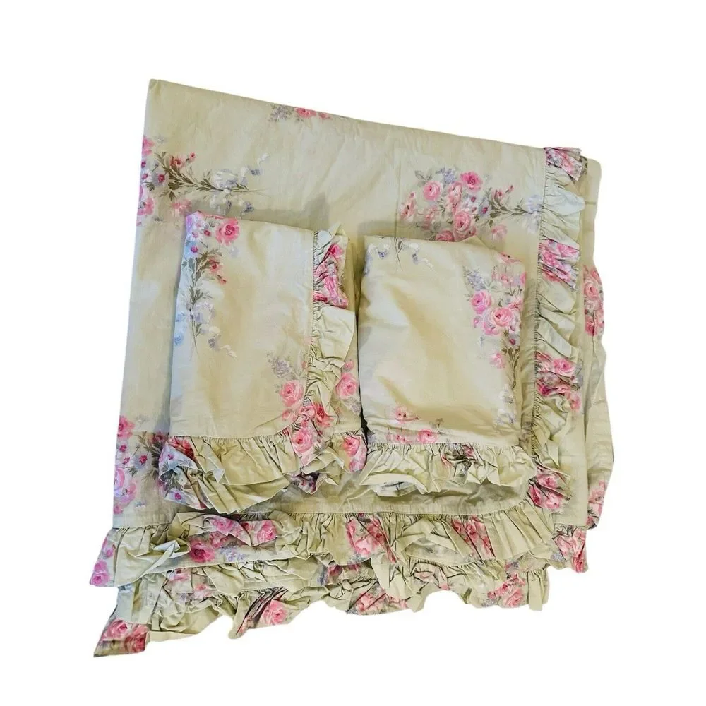 Simply Shabby Chic Blush Beauty Green Bouquet Rose Ruffle Duvet Set Full/Queen‎